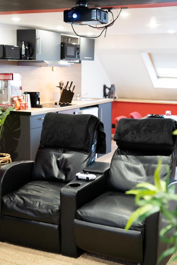 Capsule Cinema - Balneo Home Cinema Playstation 5 Valenciennes Buitenkant foto