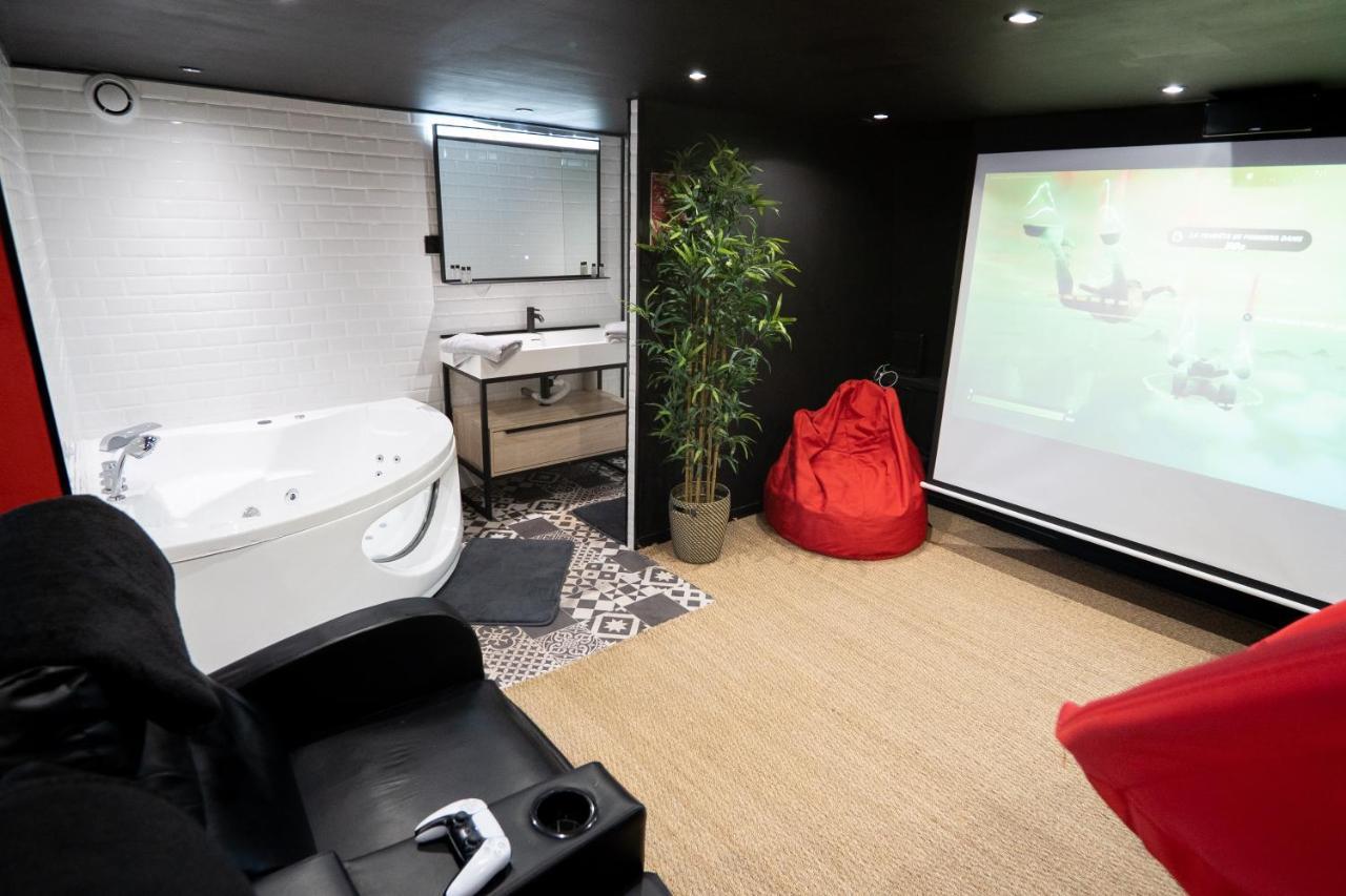 Capsule Cinema - Balneo Home Cinema Playstation 5 Valenciennes Buitenkant foto